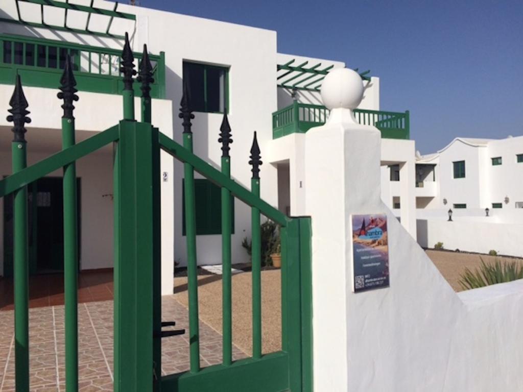 Alhambra Apartamentos Tias Phòng bức ảnh