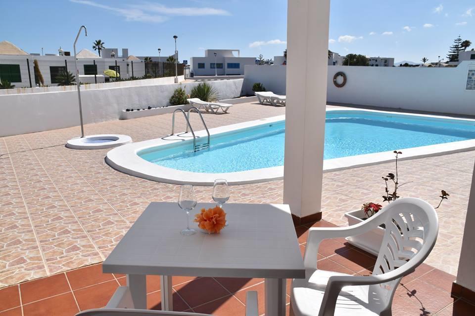 Alhambra Apartamentos Tias Ngoại thất bức ảnh